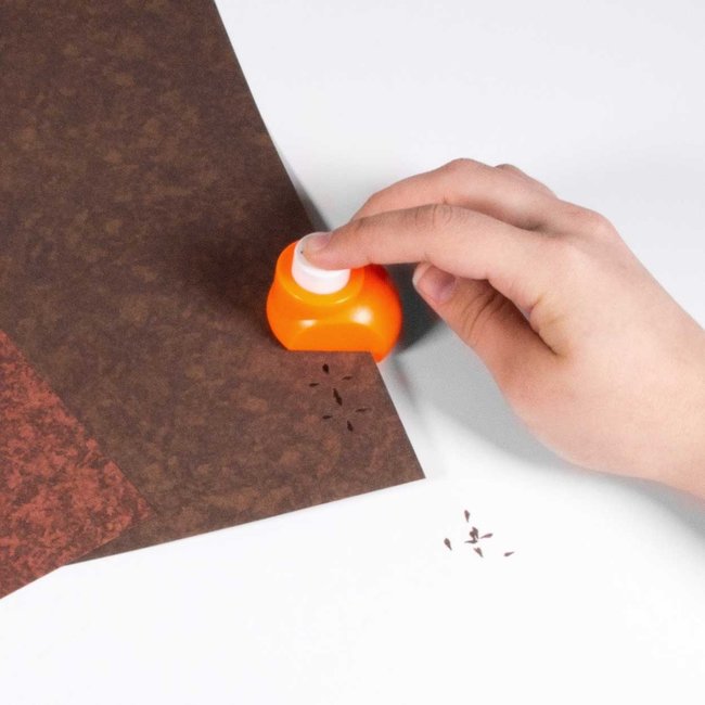 AK interactive Punching Leaves Sheets Set - 4x A4 - AK8147