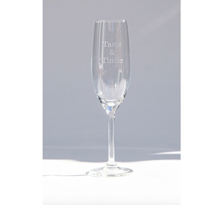 Engraved champagne flutes 15 cl | With name or text engraving