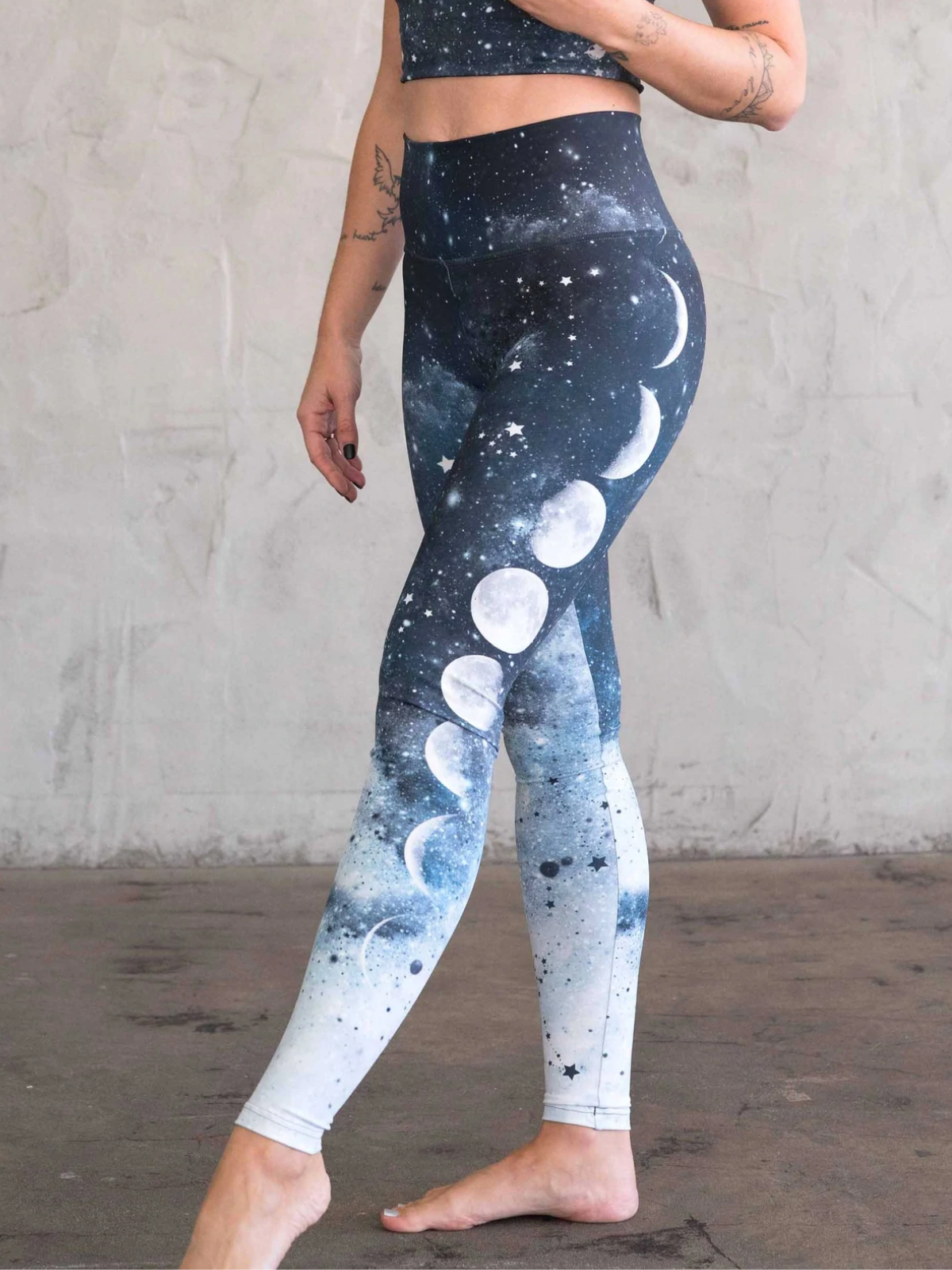 Just a Dark Moon Phase Printed Yoga Legging