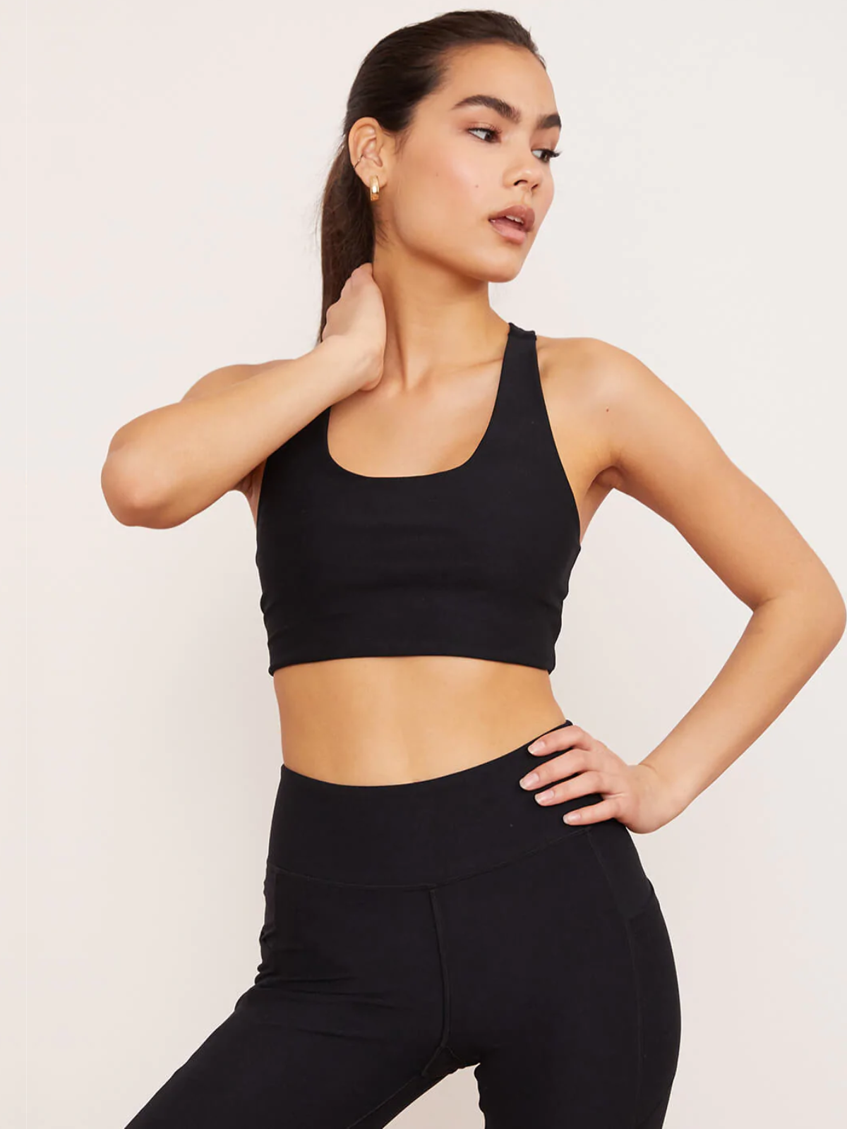 Wolven Yoga Bra Top  Sustainably made of recycled plastic