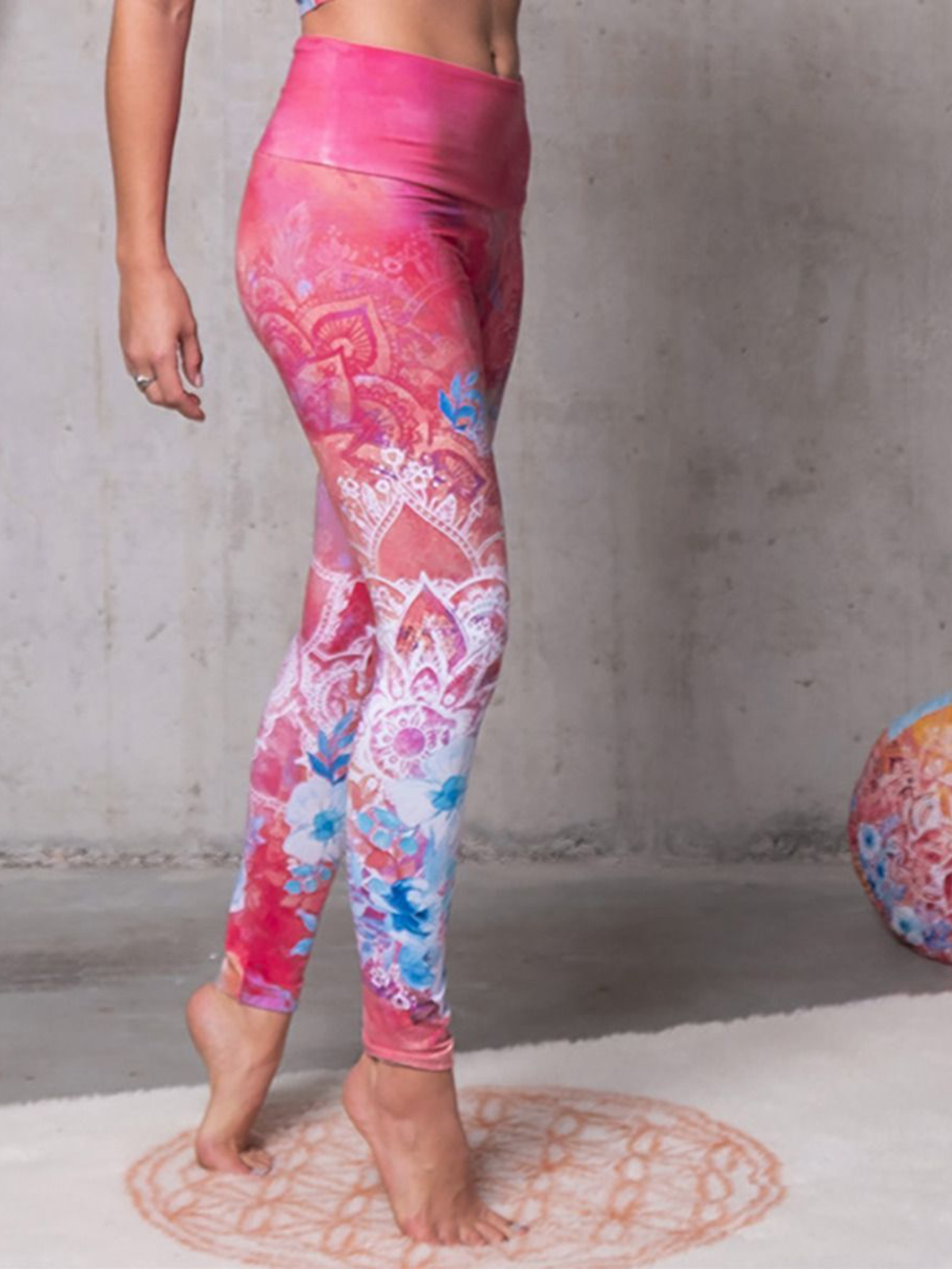 Sustainable Yoga Legging | Spirit of Om Yoga Legging Bravery Pink