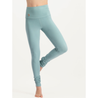 Gaia Yoga Leggings – Emerald (XS/S/M/L)