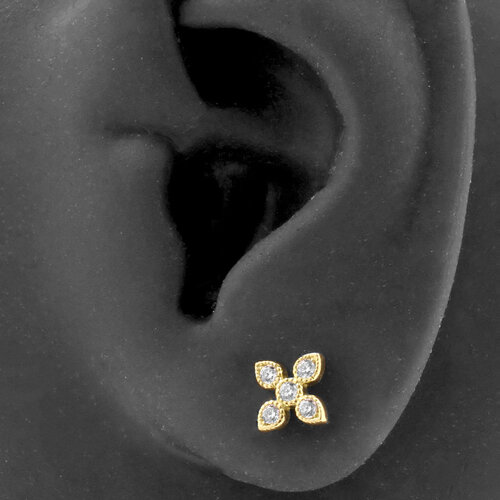 18 Karat Gold Zirconia Vintage Cross 18 Karat Gold Zirconia Vintage Cross