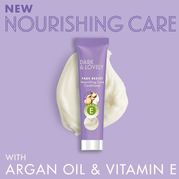 Dark and Lovely® Dark and Lovely® - Haarverf hazelnoot – Tot 8 weken kleurvast – Dekt grijs haar volledig – Voedt en geeft glans – 1 toepassing