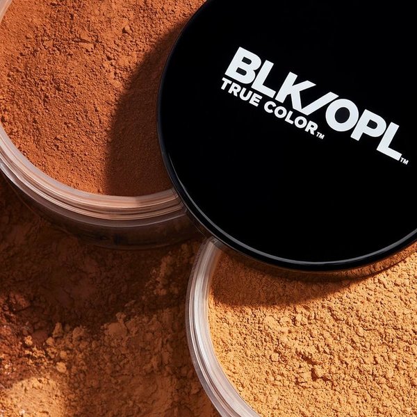 Black Opal Black Opal - Luxe poeder - Zijdezachte, fluweelachtige afwerking - Mattificeert de huid zonder poederig effect