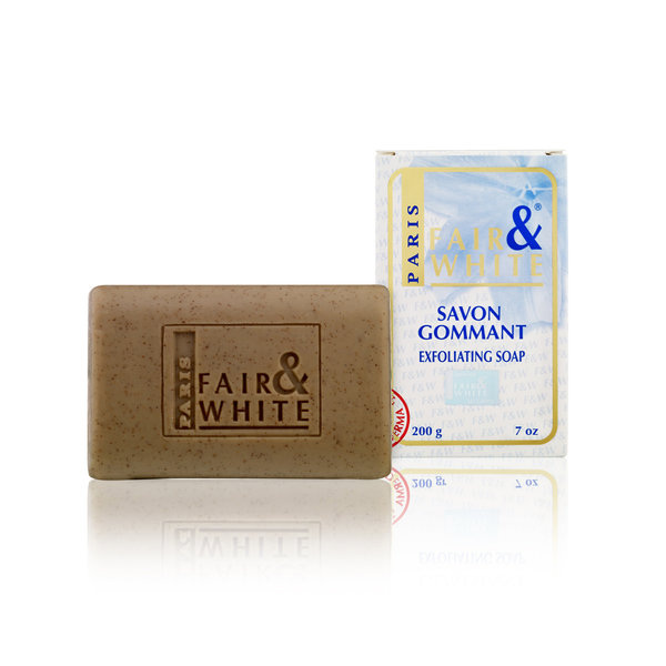 Fair & White Fair & White - Exfolierende zeep - Verwijdert dode huidcellen zonder irritatie - Stimuleert celvernieuwing voor een frisse huid - 200g