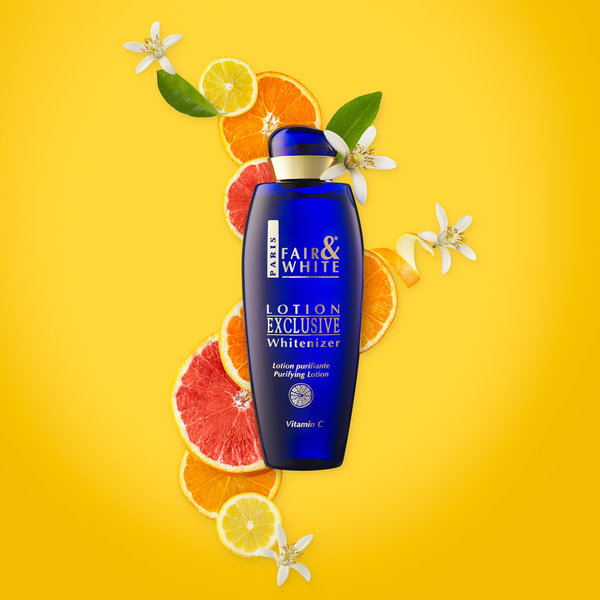 Fair & White Fair & White - Purifying lotion - Diepe reiniging, verfijnt de huidtextuur - Verheldert de teint, verrijkt met vitamine C - 250ml
