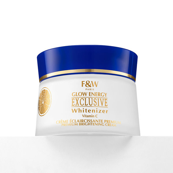 Fair & White Fair & White - Verhelderende creme - Vermindert pigmentatie en vlekken - Hydrateert en bevordert een stralende teint - 180ml