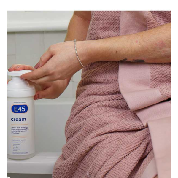 E45 Dermatological Cream for Dry Skin & Eczema 500g A&F Cosmetics