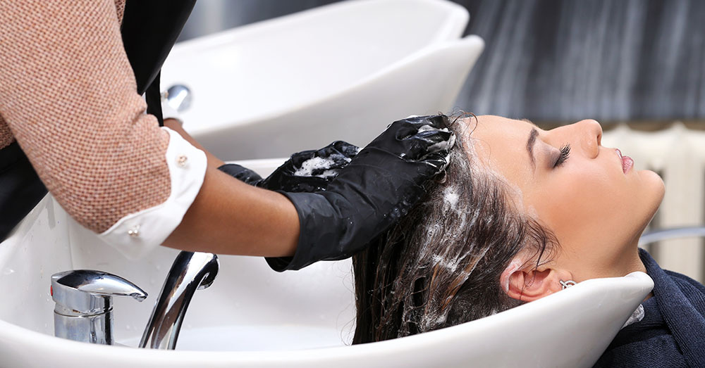 5 stappen om je geverfd haar te voeden en verzorgen met Kis haircare