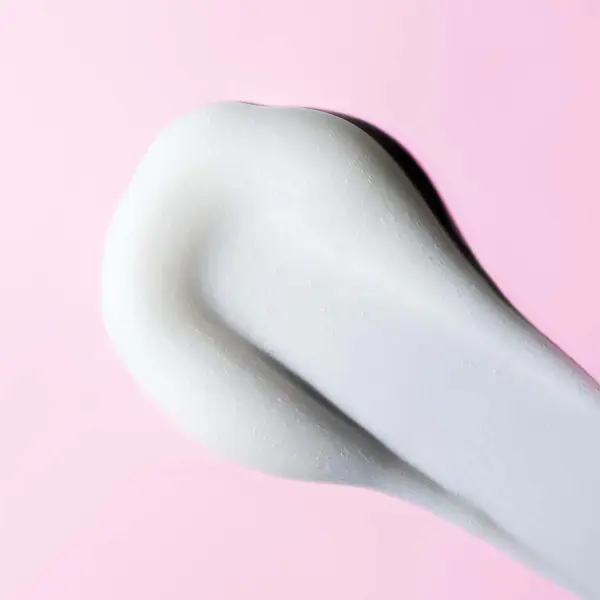 Umberto Giannini Salon Smooth Moisturising Conditioner