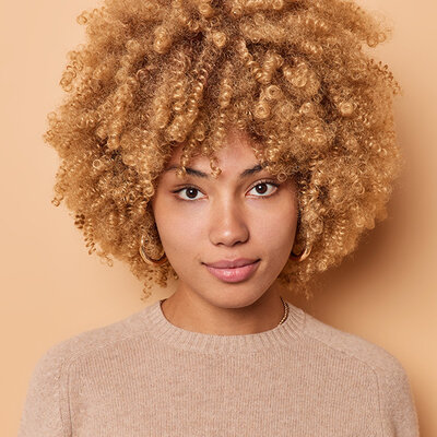 The most beautiful wigs and braids for spring!
