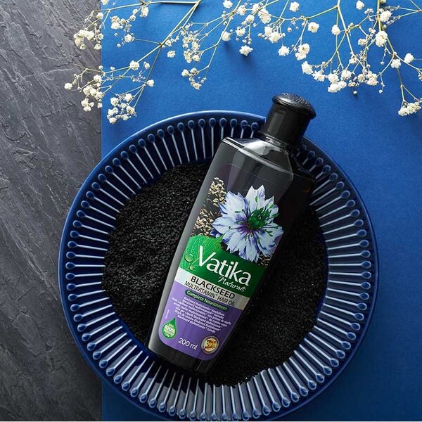 Dabur Vatika Vatika Naturals Multivitamin Blackseed Haarolie – Voeding voor alle haartypes 200ml