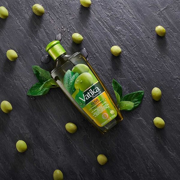 Dabur Vatika Vatika Naturals Multivitamin Olive Hair Oil - Nourishing Anti-Frizz Hair Oil 200ml