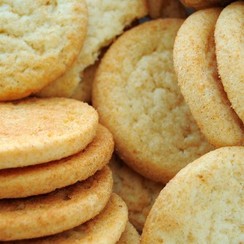 CINNAMON SUGAR COOKIE