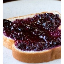 BLACKBERRY JAM W/ TOAST