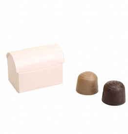 Mini treasure chest for 2 chocolates - glossy light pink