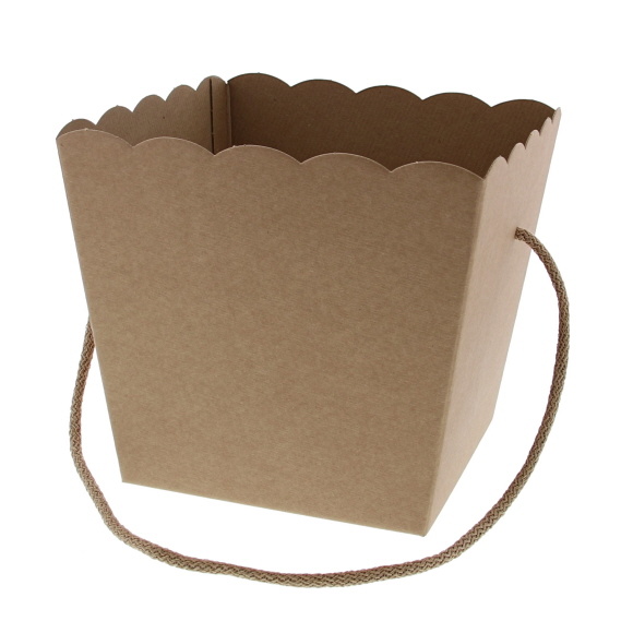 Panier conique avec corde