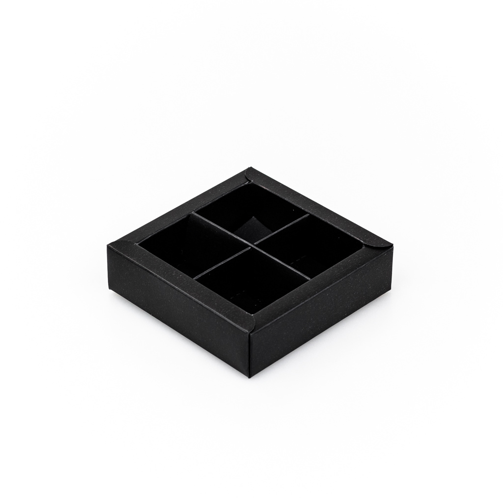 Black square window box with interior for 4 chocolates - 75*75*25 mm - 30 pieces