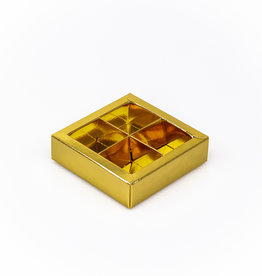 Caja cuadrado oro con interior por 4 bombones