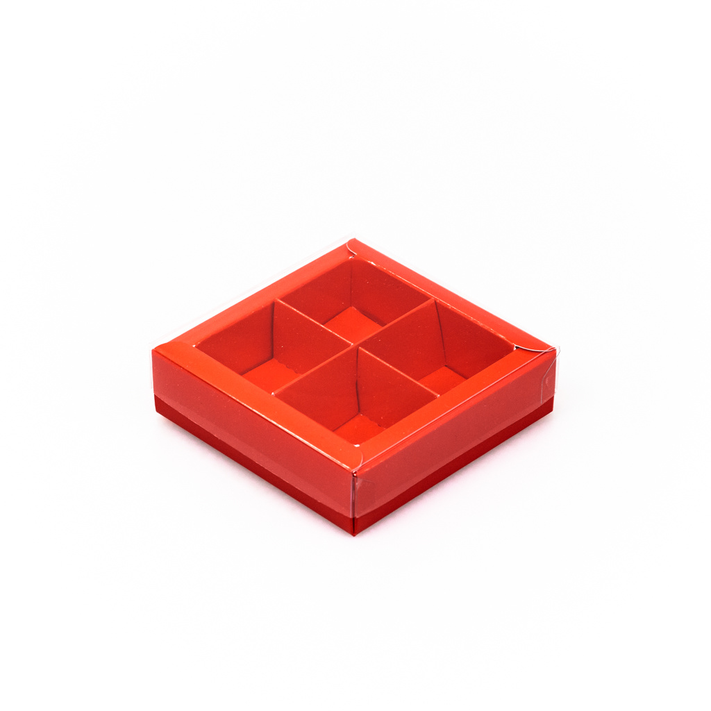 Boîte rouge carré avec interiéur pour 4 pralines - 75*75*25 mm - 80 pièces