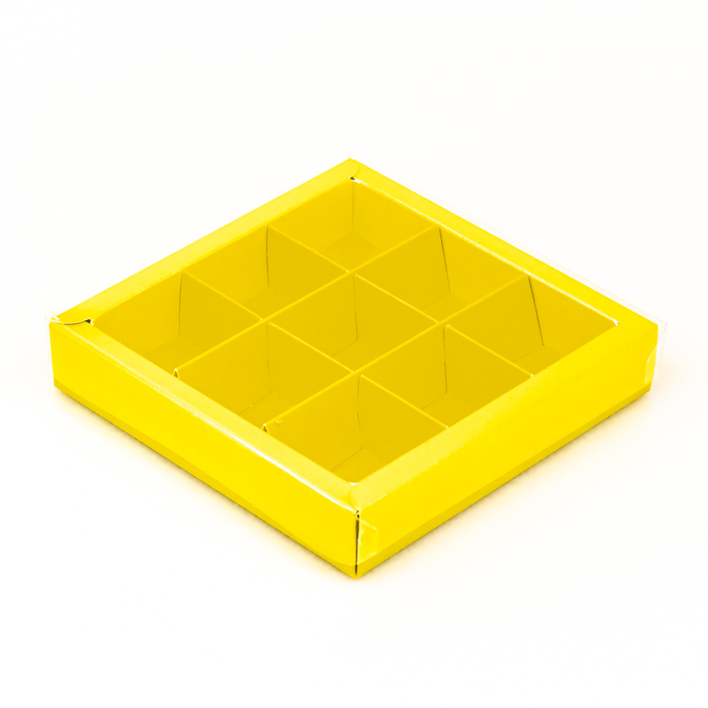 Yellow square window box with interior for 9 chocolates - 115*115*25mm - 40 pieces