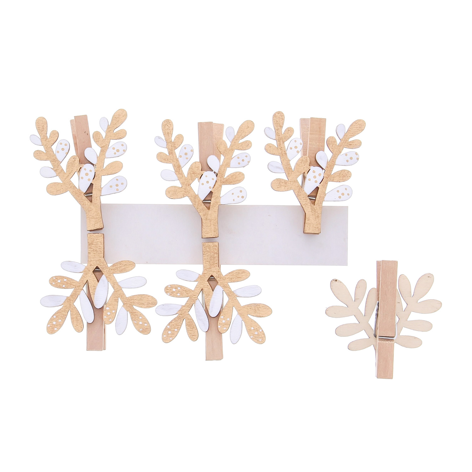 Mistletoe pin