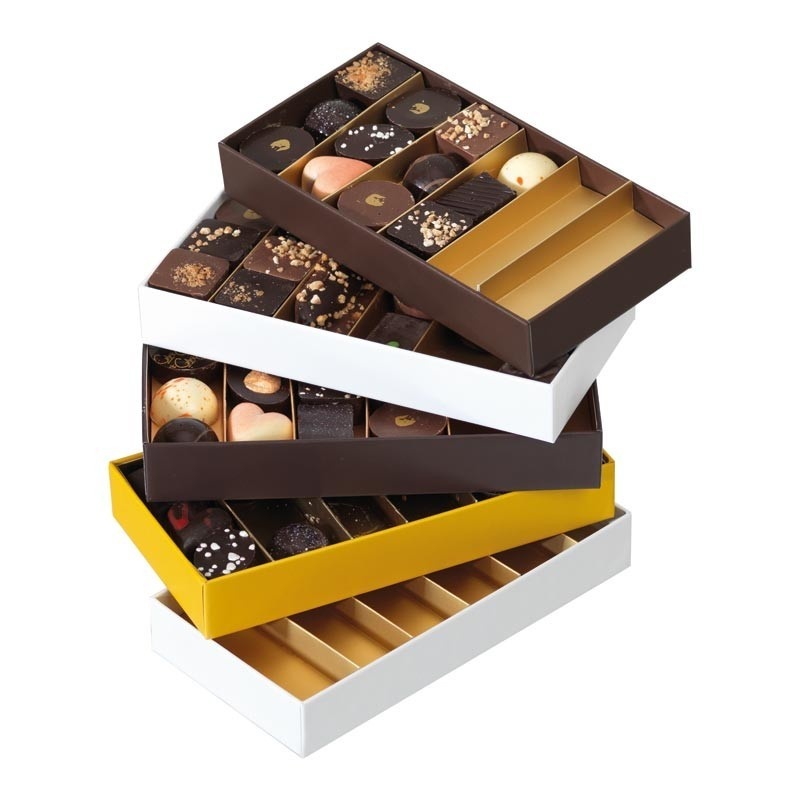 Box with transparent lid (chocolat) - 12 pieces