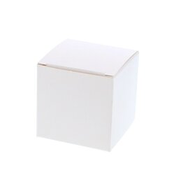 Petite boîte cube blanc