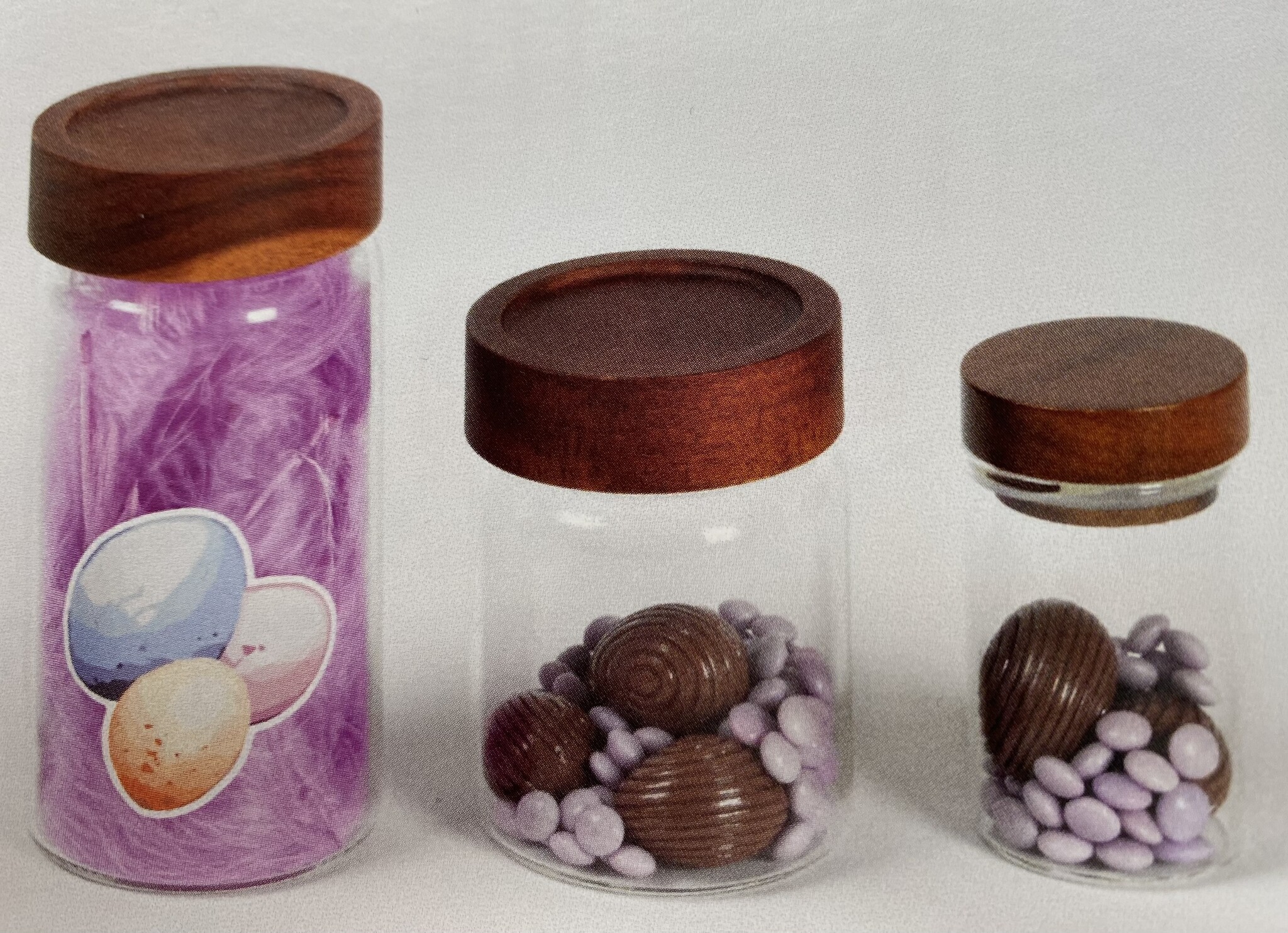 Stock pot with acacia rotating lid brown.