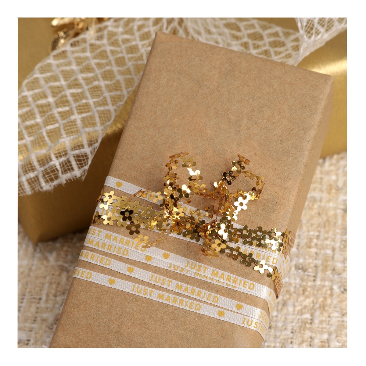Small Flower ribbon.