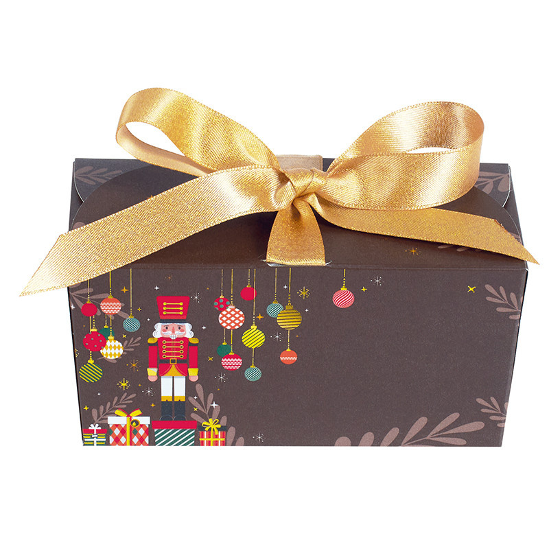 Casse Noisette -Ballotin with ribbon