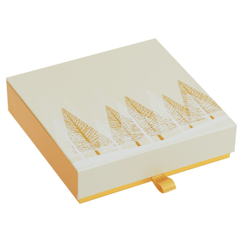 Épicéa - Moliere Aimantee  cream