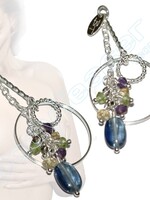 Nipple dangles with Kyanite, Peridot, Citrien, Amethyst en Smokey Quartz