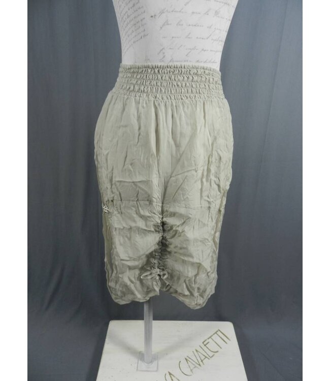 Elisa Cavaletti Sommer-Rock stein Crashoptik