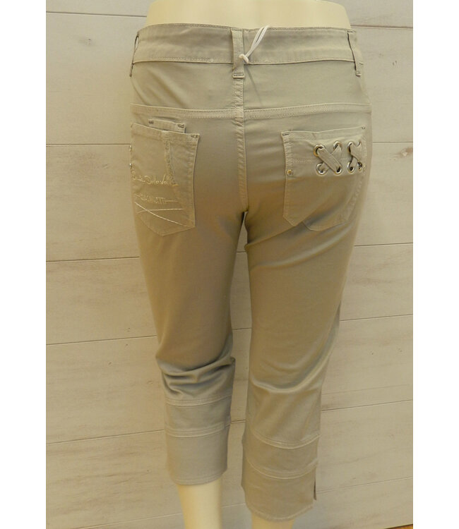 Elisa Cavaletti 3/4 Hose Capuleti