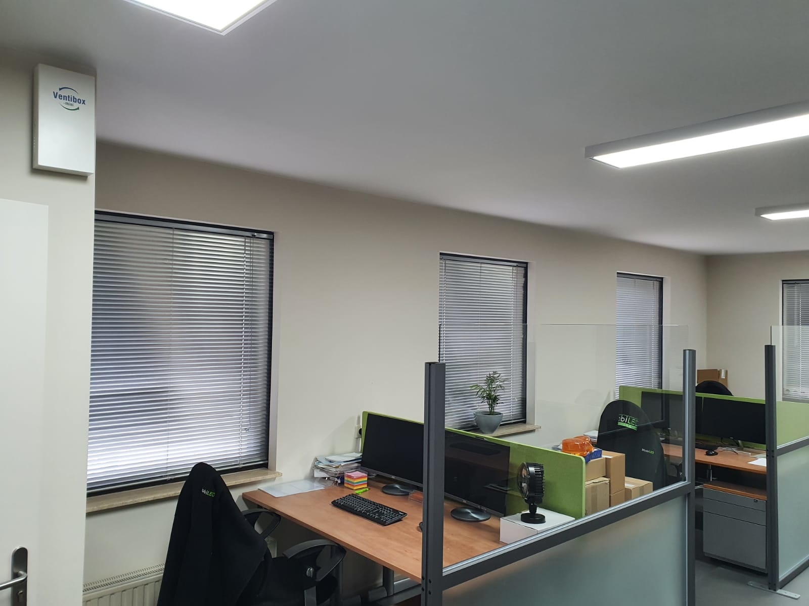Bureauschermen en Ventibox
