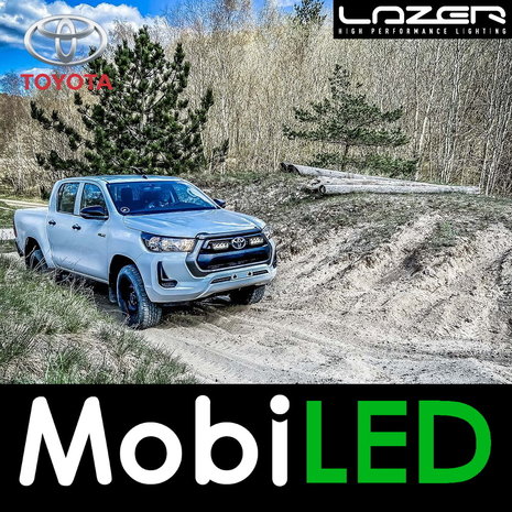 LAZER LAZER Kit calandre avec Triple-R 750 Toyota Hilux 2021+ LAZER LAZER Kit calandre avec Triple-R 750 Toyota Hilux 2021+