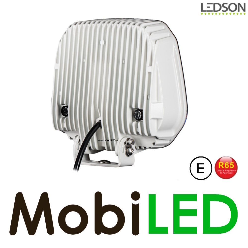 LEDSON Ledson Epix9+ 9" 180W spotlight with position light white/amber and flash White E-mark LEDSON Ledson Epix9+ 9" 180W spotlight with position light white/amber and flash White E-mark