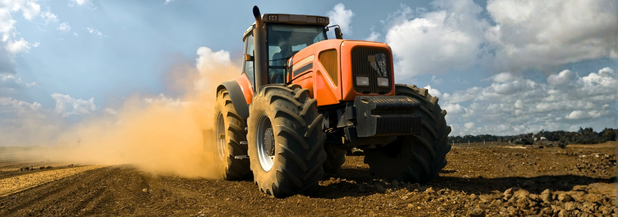 Phares LED pour tracteurs et machines agricoles : à quoi faut-il faire attention ? Phares LED pour tracteurs et machines agricoles : à quoi faut-il faire attention ?