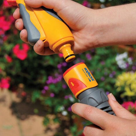 Hozelock Slangstuk PLUS AquaStop Ø 15 - 19 mm Hozelock Slangstuk PLUS AquaStop Ø 15 - 19 mm