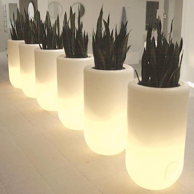 Bloom! Pill Verlichte Bloempot 70 x 40 cm - Wit Kunststof Bloom! Pill Verlichte Bloempot 70 x 40 cm - Wit Kunststof