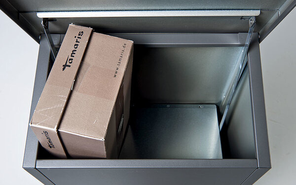 Allux 600 Verzinkt pakketbrievenbus