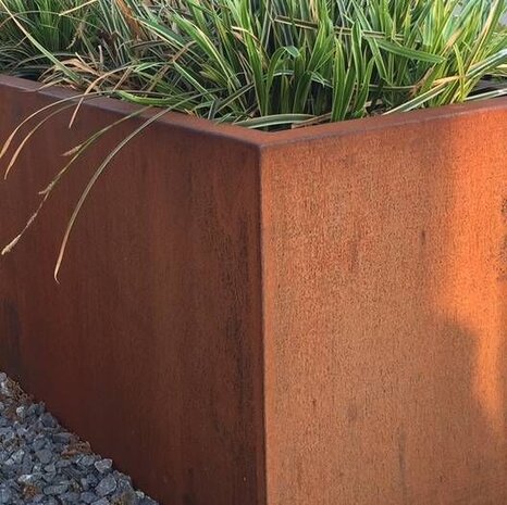 Andes cortenstaal 50x50x80 cm plantenbak met wielen