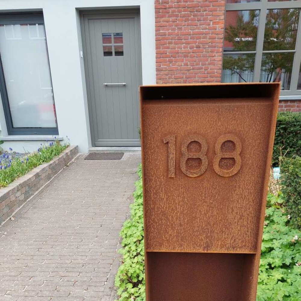 Flyn cortenstaal brievenbus Flyn cortenstaal brievenbus