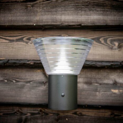 Iplux ROME 27 cm Solar wandlamp Iplux ROME 27 cm Solar wandlamp