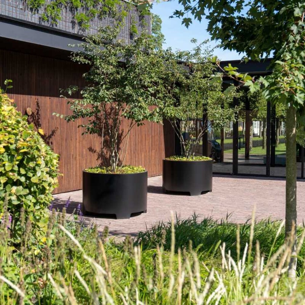 SYDNEY met poten 200x80 cm aluminium plantenbak SYDNEY met poten 200x80 cm aluminium plantenbak