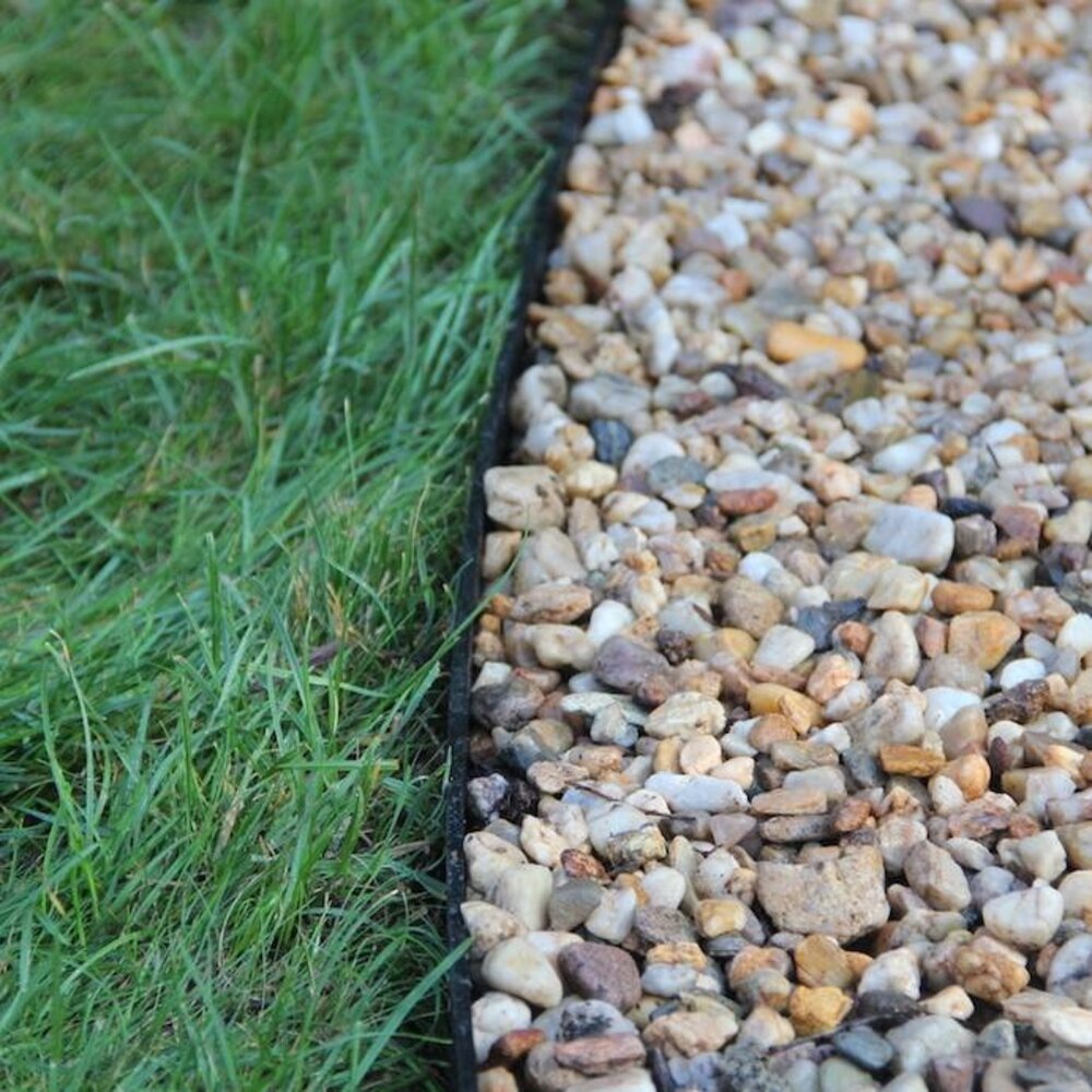 Bera B-Edge Pro XL 20 cm kunststof borderrand , lengte 15 m. Bera B-Edge Pro XL 20 cm kunststof borderrand , lengte 15 m.