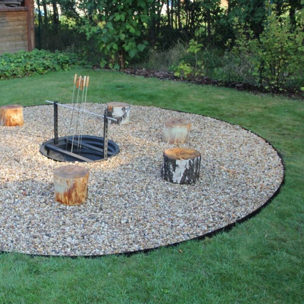 Bera B-Edge Pro XL 20 cm kunststof borderrand , lengte 15 m. Bera B-Edge Pro XL 20 cm kunststof borderrand , lengte 15 m.