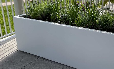 De ultieme gids voor het kiezen van de perfecte plantenbakken voor buiten () De ultieme gids voor het kiezen van de perfecte plantenbakken voor buiten